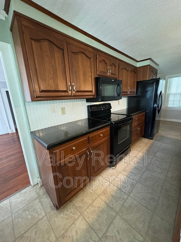 Photo - 166 Old Amherst Rd
