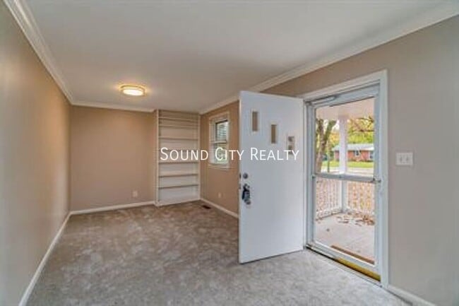 Photo - 106 Sherwood Terrace