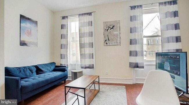 Photo - 1920 N 18th St Unit 1