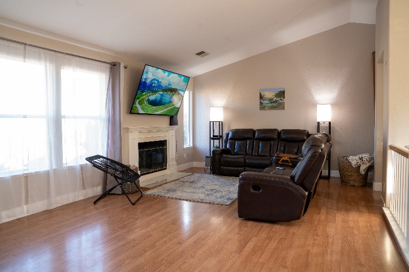 Photo - 2350 Whitetail Dr House