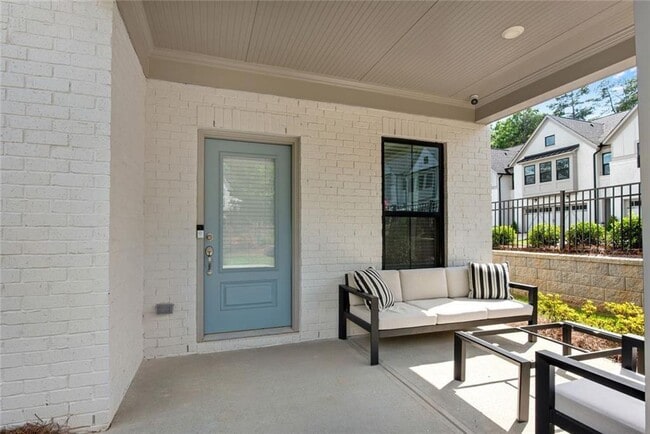 Photo - 400 Renwood Trl