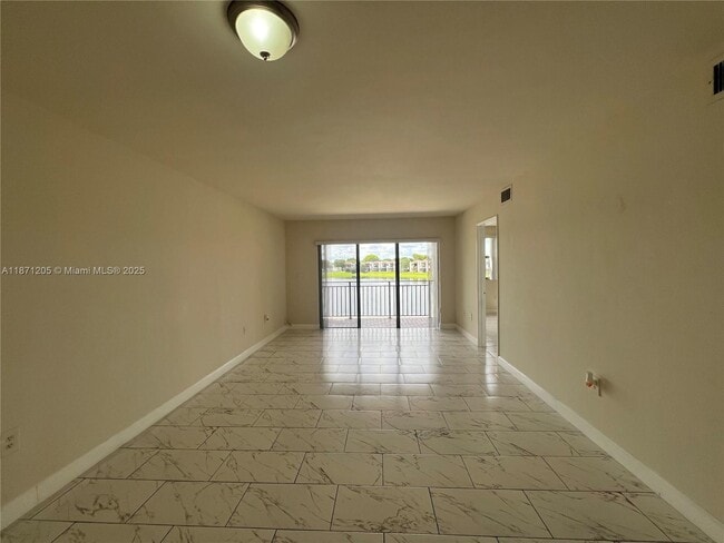 Photo - 480 W Park Dr Unit 203