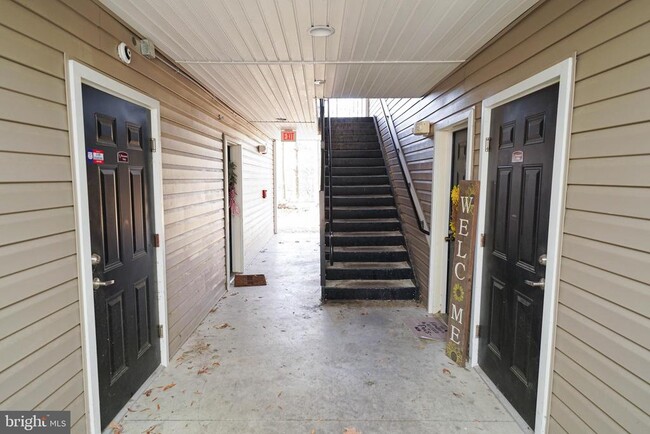 Building Photo - 30630 Umes Blvd