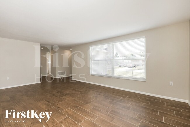 11240 Nome Ave
