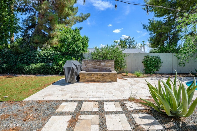 8507 E San Felipe Dr