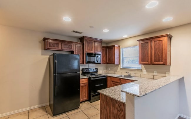 Photo - Spacious 1 Bedroom 1 Bath Available NOW