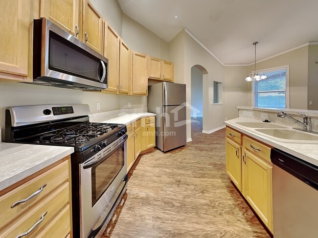 4306 Brooke Dr