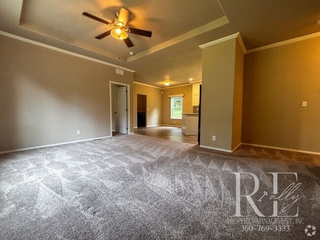 Building Photo - Charming 3-Bedroom Home in Quiet Gig Harbo...