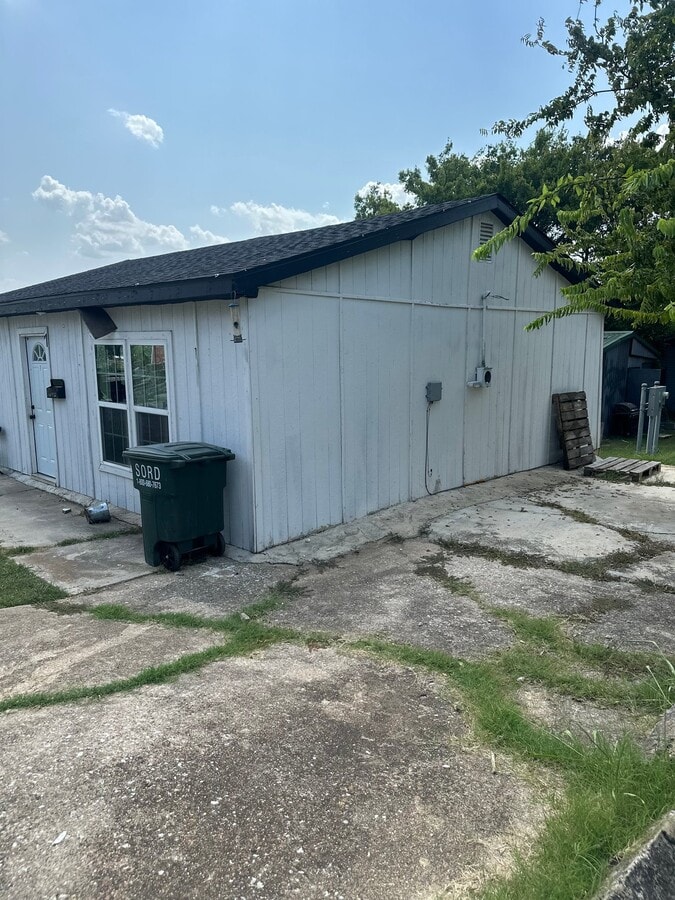 Photo - 7 N Kemp St