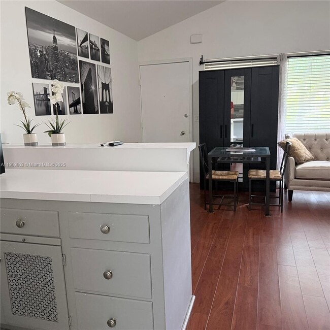 Photo - 2633 NE 32nd St Apartment Unit 1-2