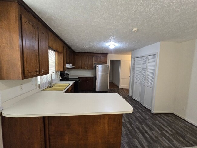 Photo - 1855 Broadell Dr