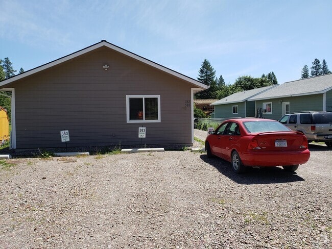 Building Photo - 385 Mountain View Dr Rental
