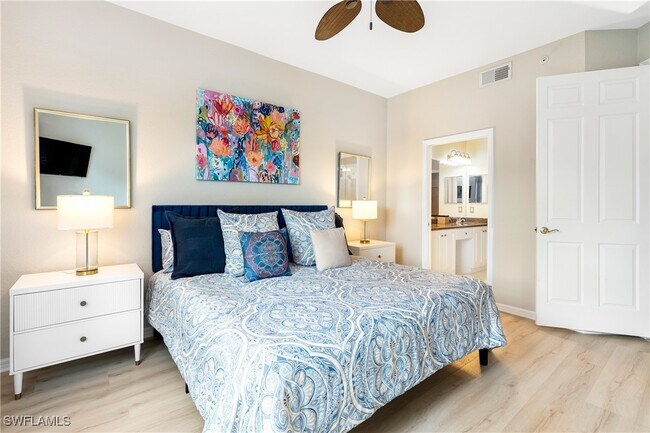 Building Photo - 4680 Hawks Nest Way Unit D-103