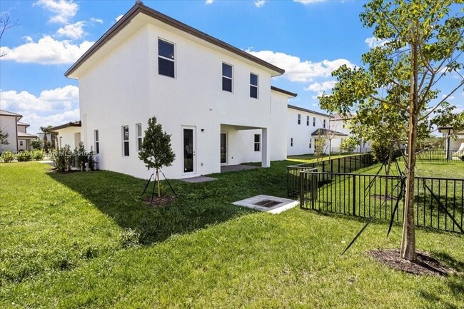Photo - 12237 Green Oak Dr