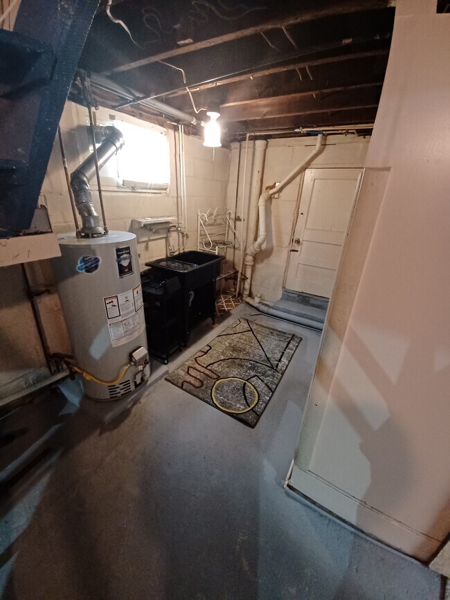 Photo - 407 Walnut St