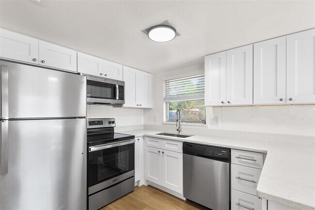 Photo - 555 62nd St S Unit 110