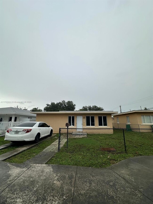 Building Photo - 10150 NW 8th Ave Rental