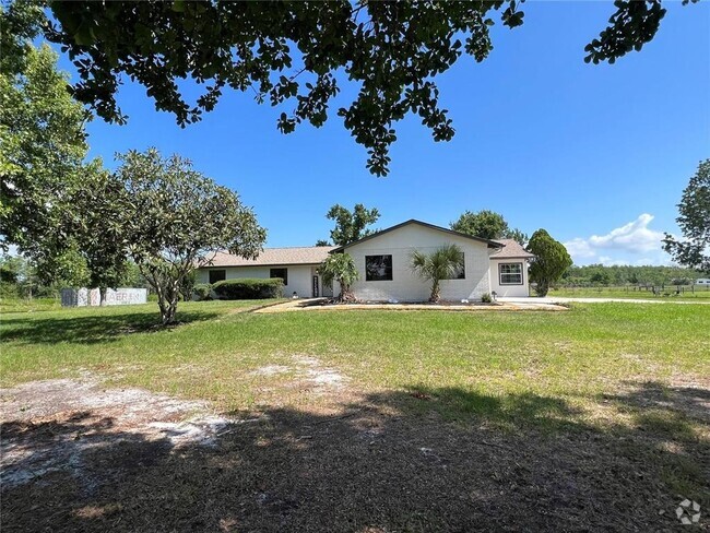 Building Photo - 4225 Reaves Rd Rental