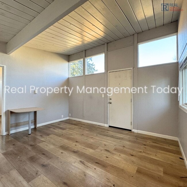 Photo - Perez - 105 (Cascade Group - Gold) Unit 4