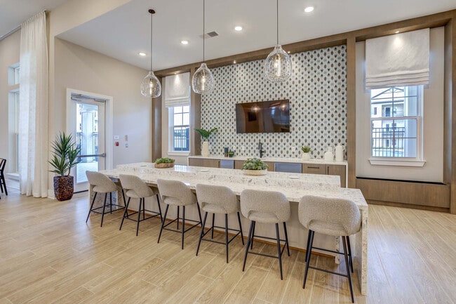 Alton Serenoa apartments — community photo