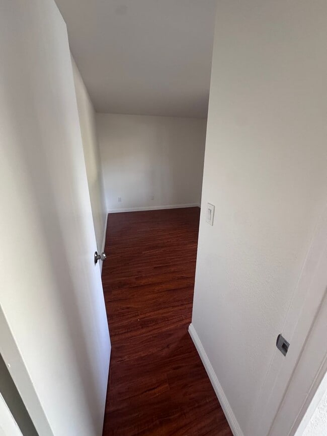 Photo - 4 bed townhouse central Clairemont