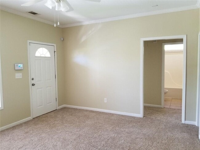 Photo - 1822 Elaine Dr