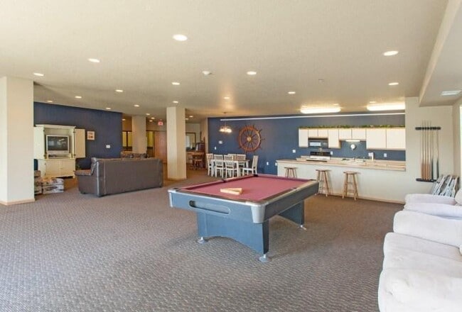 West Fargo, ND West Lake Apartments | Community Room