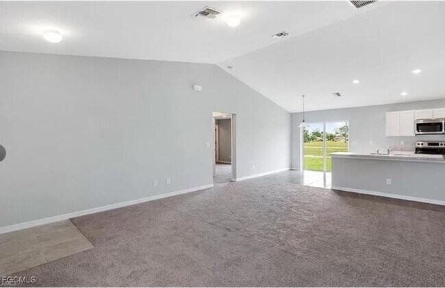 Photo - 4023 NE 23rd Pl