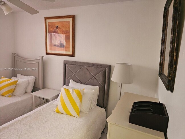 Photo - 215 SE 3rd Ave Unit 205A