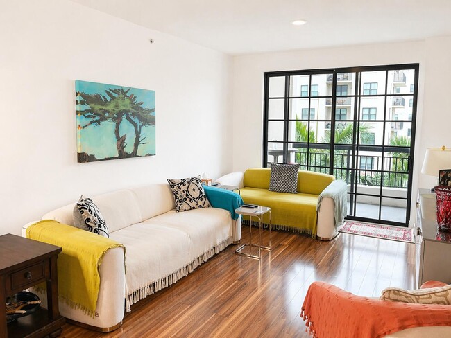 Photo - 233 S Federal Hwy Unidad 505