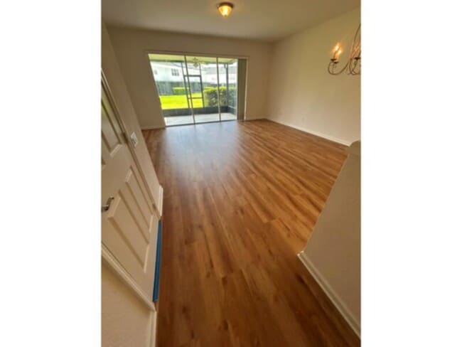 Photo - 3 bed 2.5 bath townhome with 1 car garage