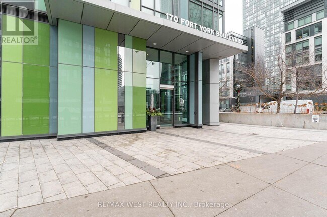 Photo - 170 Fort York Blvd Unit 2605