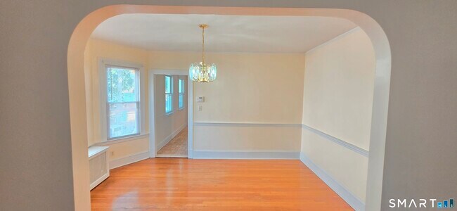 Photo - 23 Sharon St Unit 2