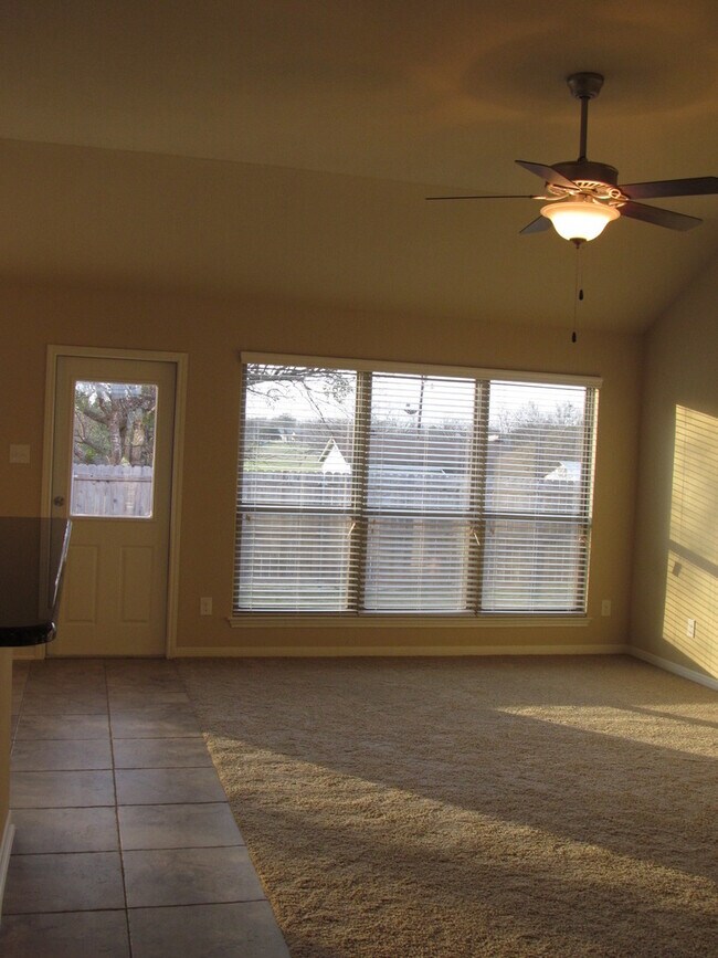 Photo - 4 BEDROOM, BISD