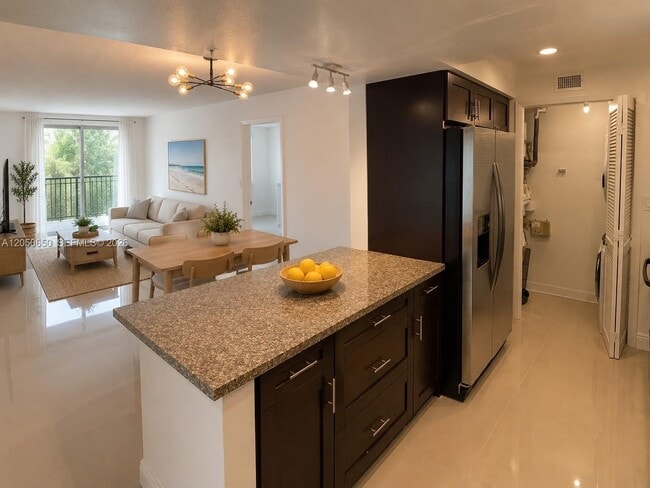 Photo - 100 Lakeview Dr Unit 316