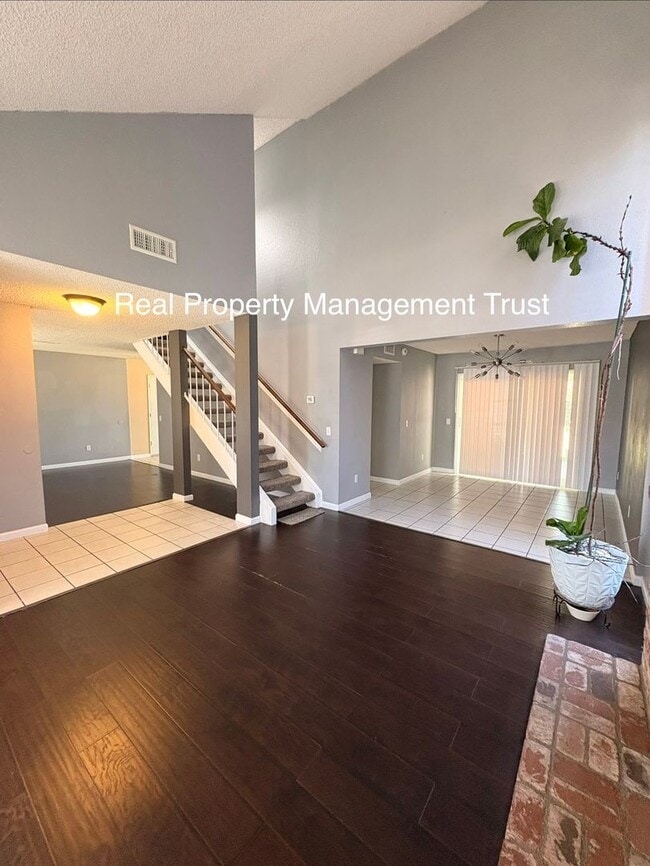 Photo - 10779 Anemone Cir