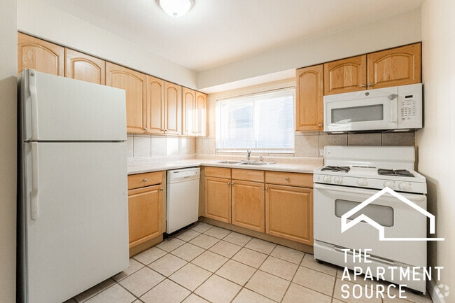 Building Photo - 1528 N Harlem Ave Unit 3E Rental