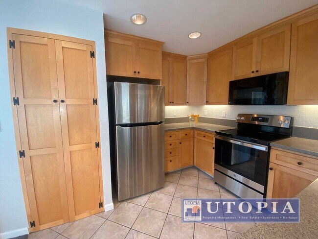 Photo - Ocean Views: 2Bd/2Ba + Office - Sunny, Top Floor Condo, Deck, Pool & Hot Tub Unit 3C