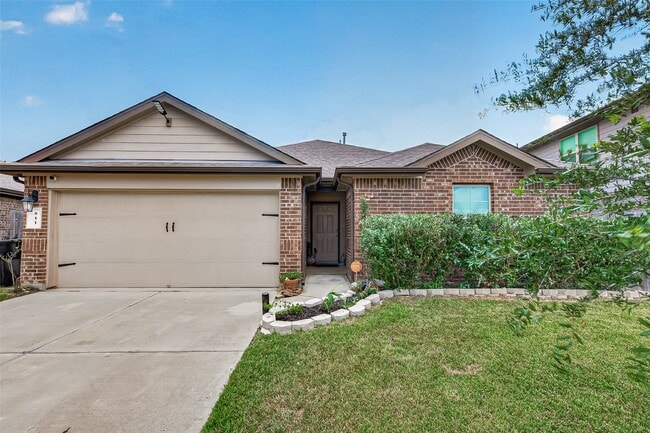 Photo - 811 Petunia Falls Ln