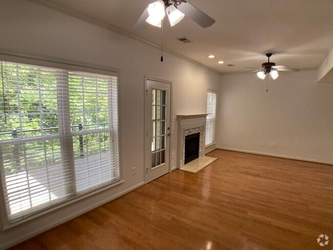 Building Photo - 4018 River Walk Ln Rental