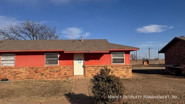 Photo - 639 S Crosby St