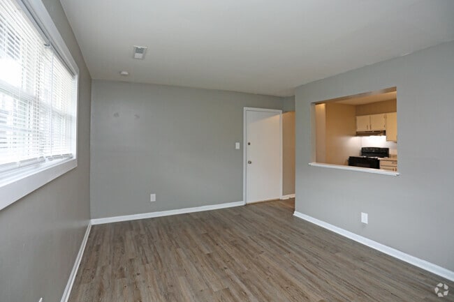 Photo - Mansard Square Apartments