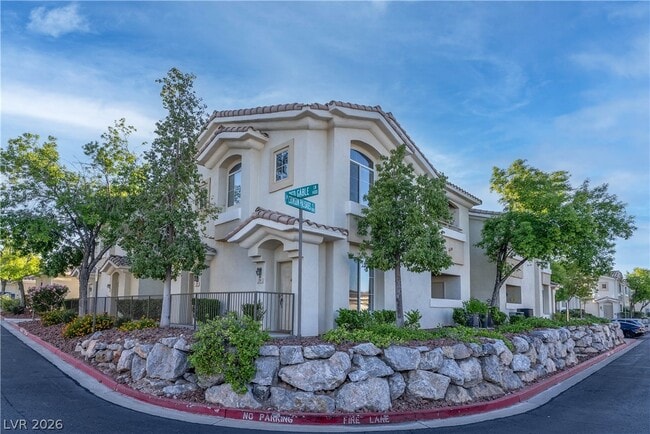 Building Photo - 10001 Crimson Palisades Pl Unit 202