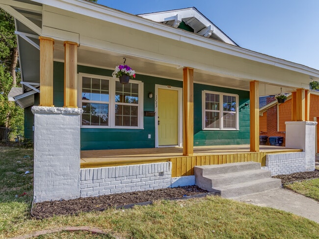 Photo - 1723 W Park Pl