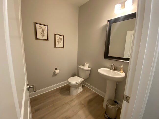 Photo - 313 Traywick Pl