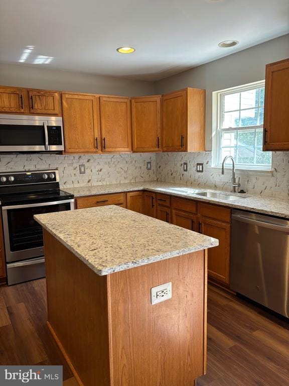 Photo - 802 Pendleton Ln