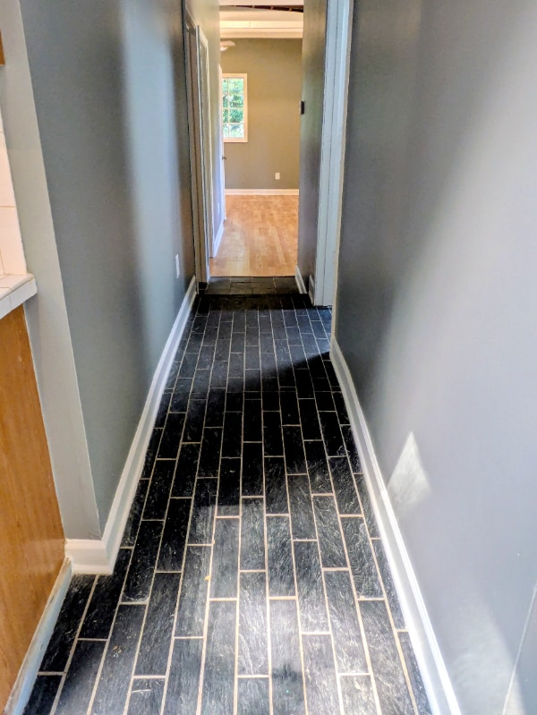 Photo - 945 Rogers St