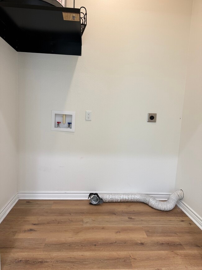 Photo - 170 Bailey Ave