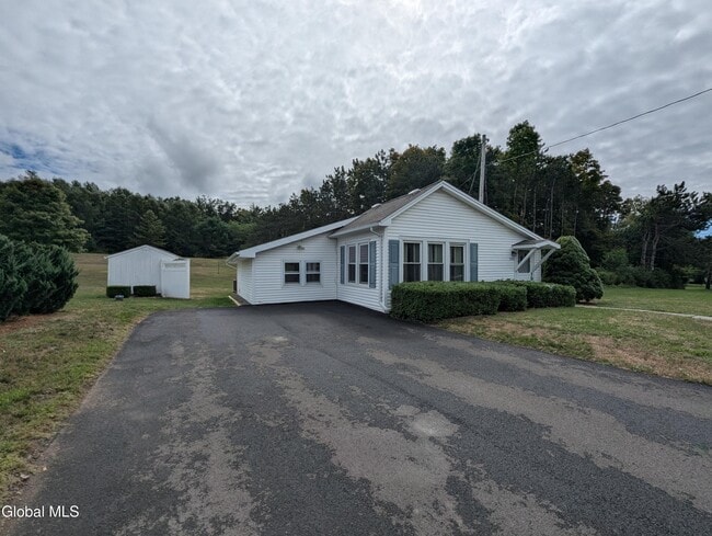 Building Photo - 5391 Indian Fields Rd Rental