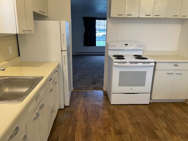 Photo - Duplex For Rent / WSG INCLUDED!!!